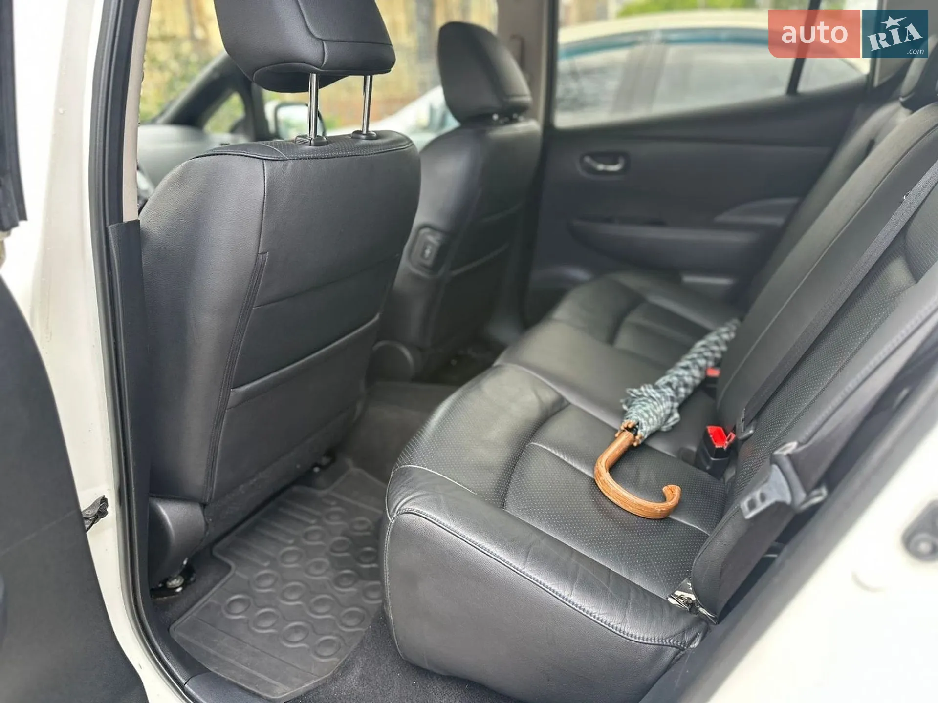 2017 Nissan Leaf - мініатюра 8