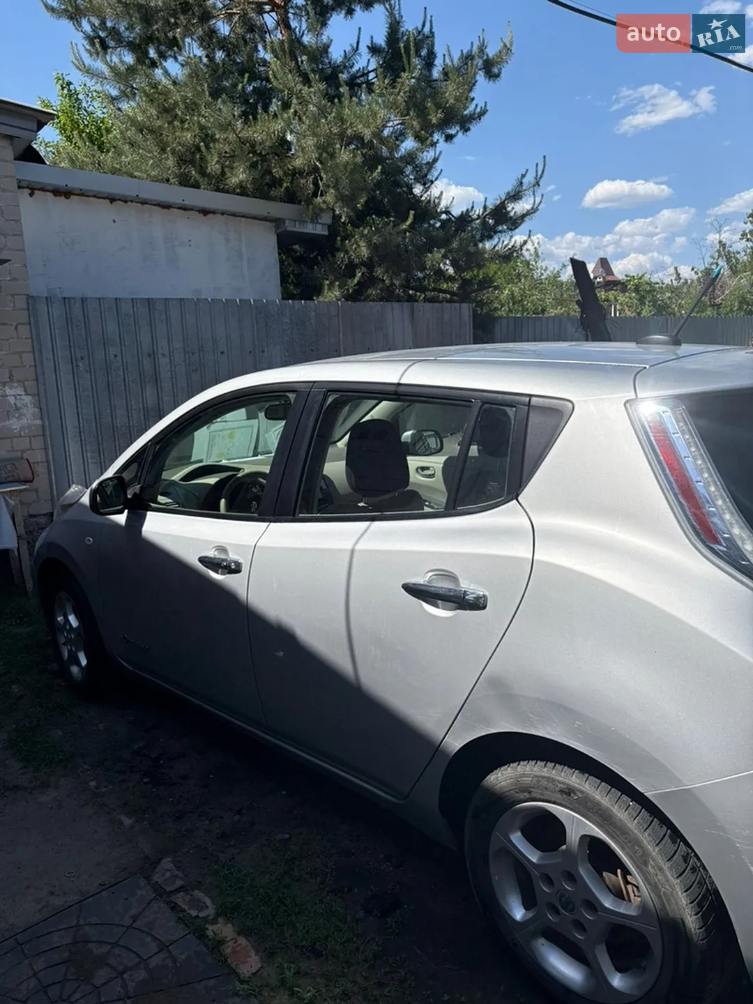2011 Nissan Leaf - мініатюра 4