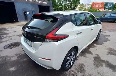 Хэтчбек Nissan Leaf 2018 в Житомире