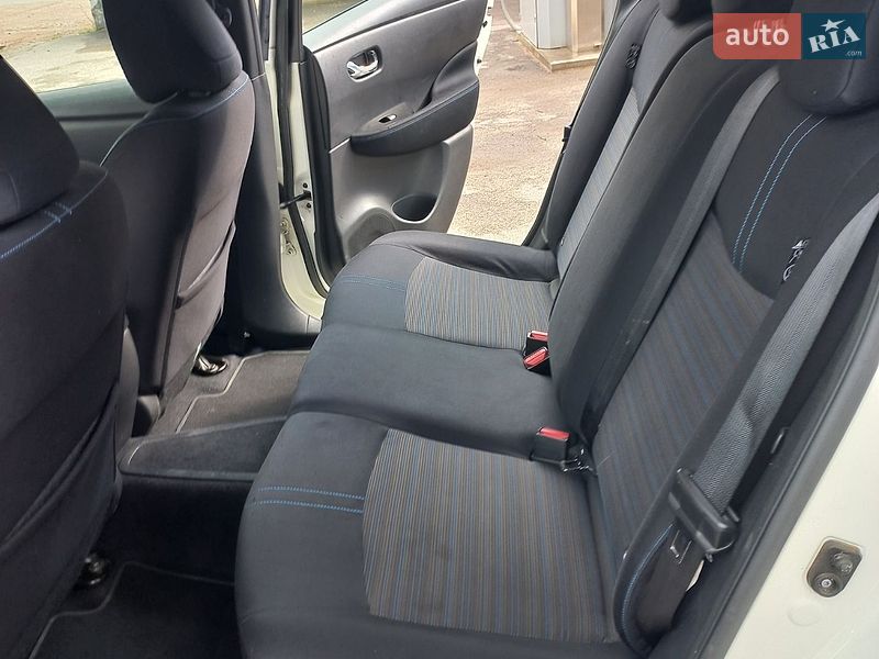 Хэтчбек Nissan Leaf 2018 в Житомире