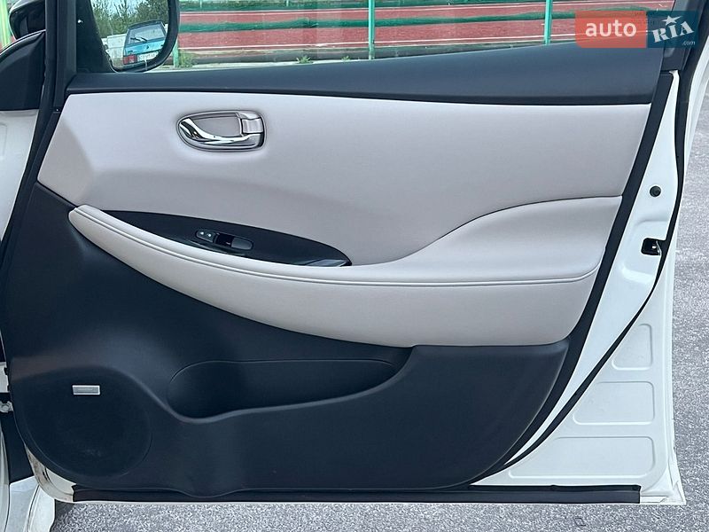 Хэтчбек Nissan Leaf 2018 в Харькове фото 22 Хэтчбек Nissan Leaf 2018 в Харькове