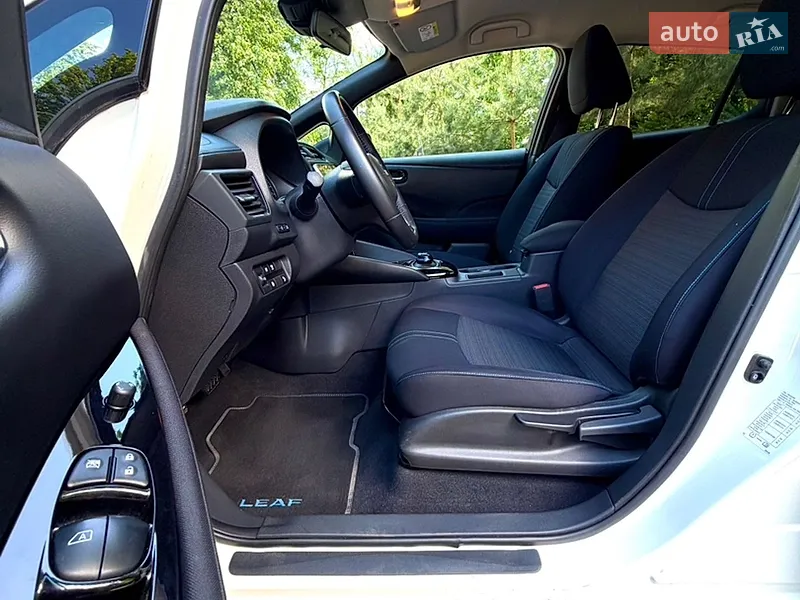 Nissan Leaf 2019 VIN SJNFAAZE1U0075586 фото оголошення 32 з 159