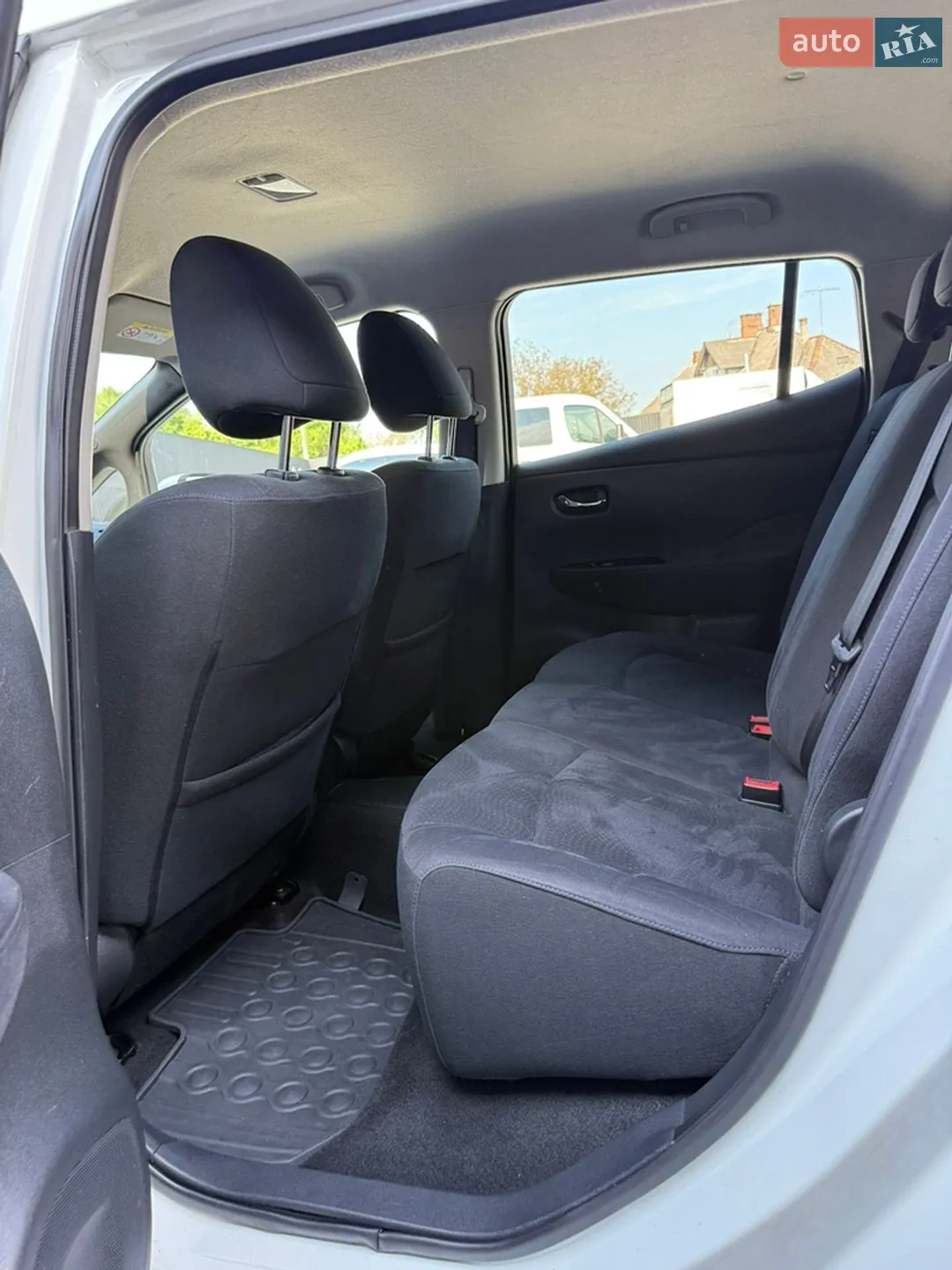 2014 Nissan Leaf - мініатюра 26