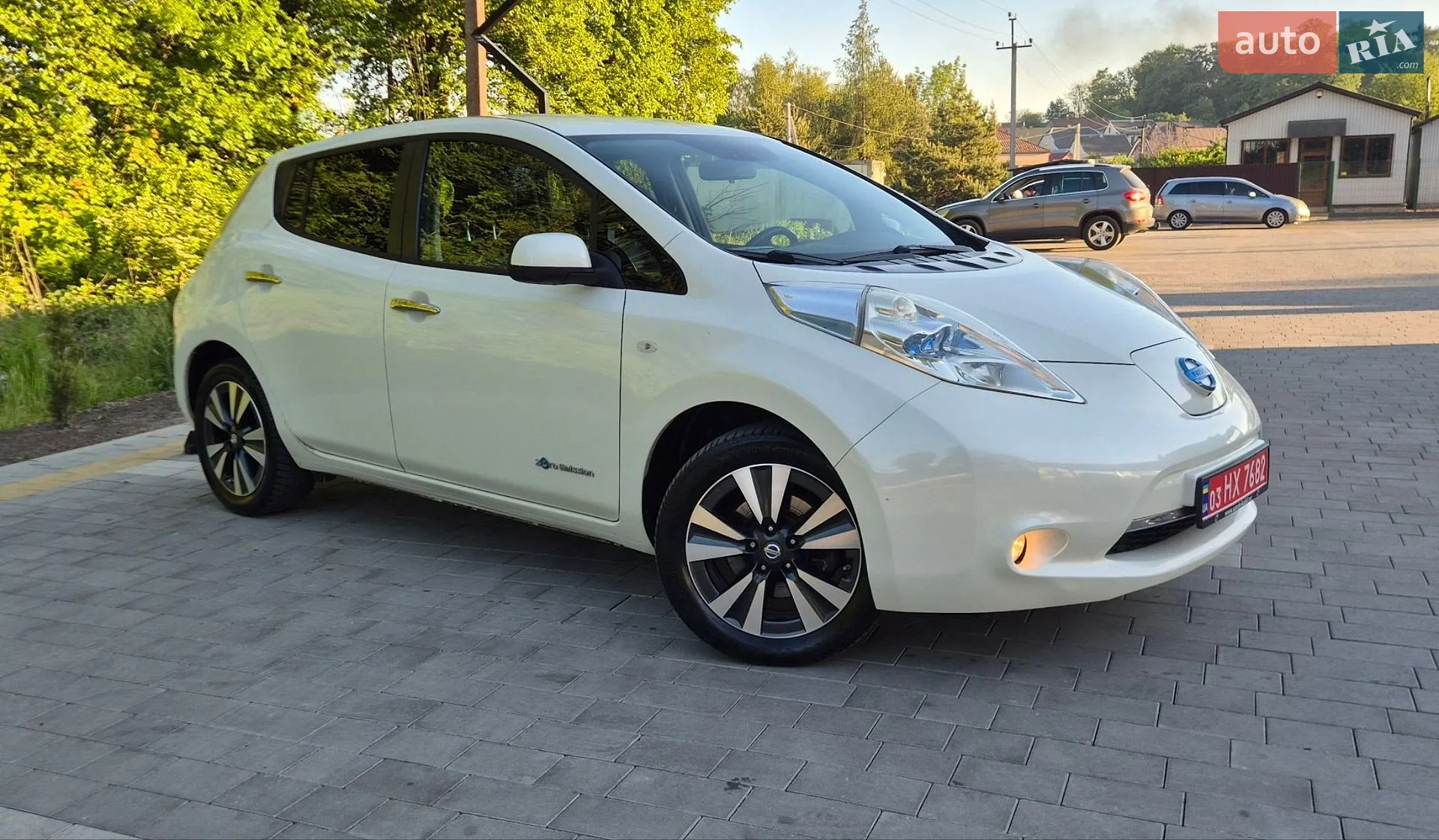 2015 Nissan Leaf - мініатюра 2