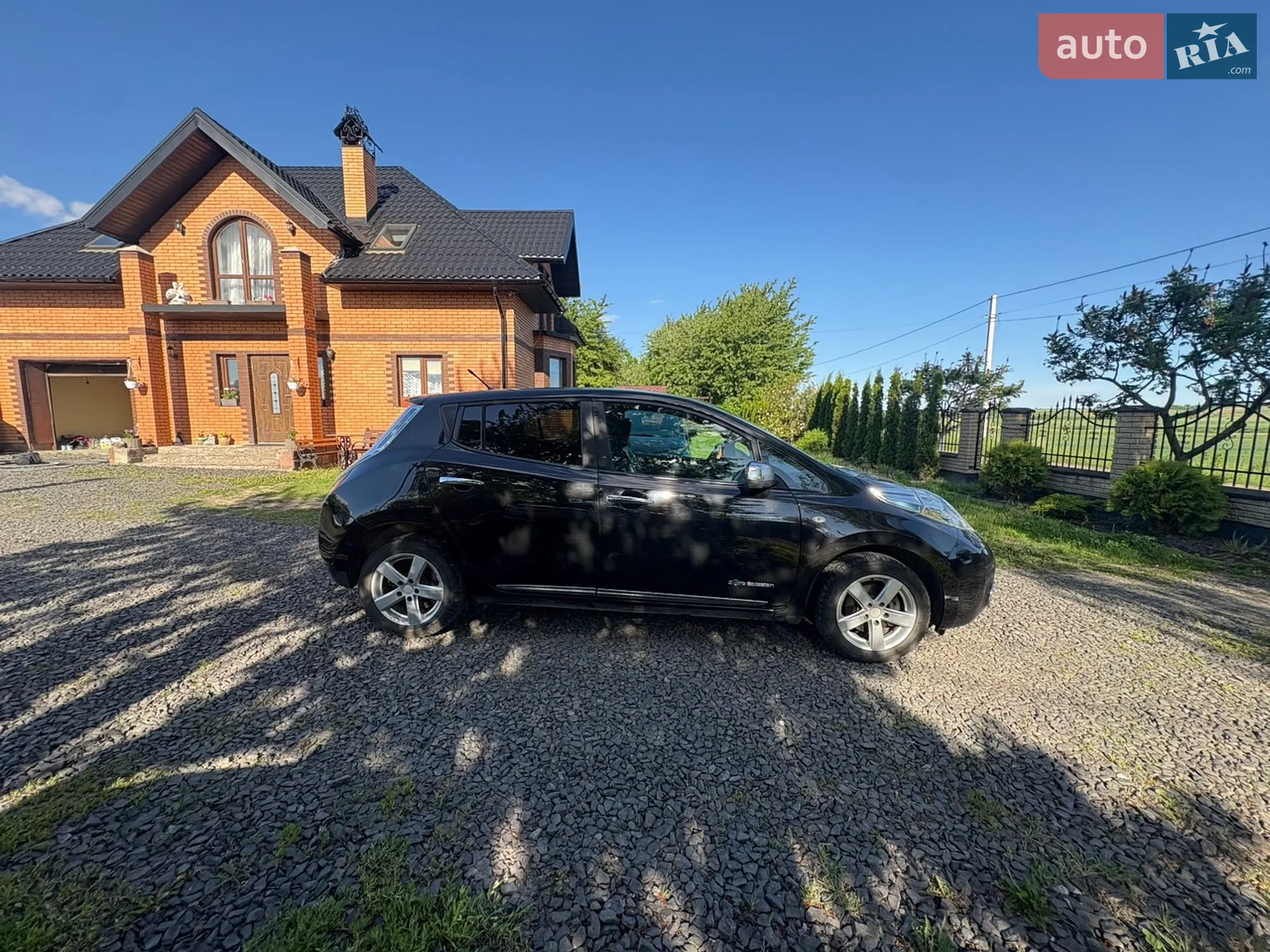 2014 Nissan Leaf - мініатюра 11