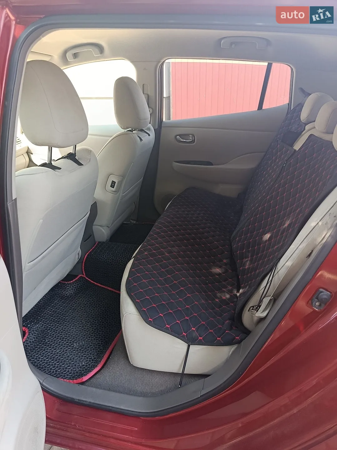 2011 Nissan Leaf - мініатюра 8