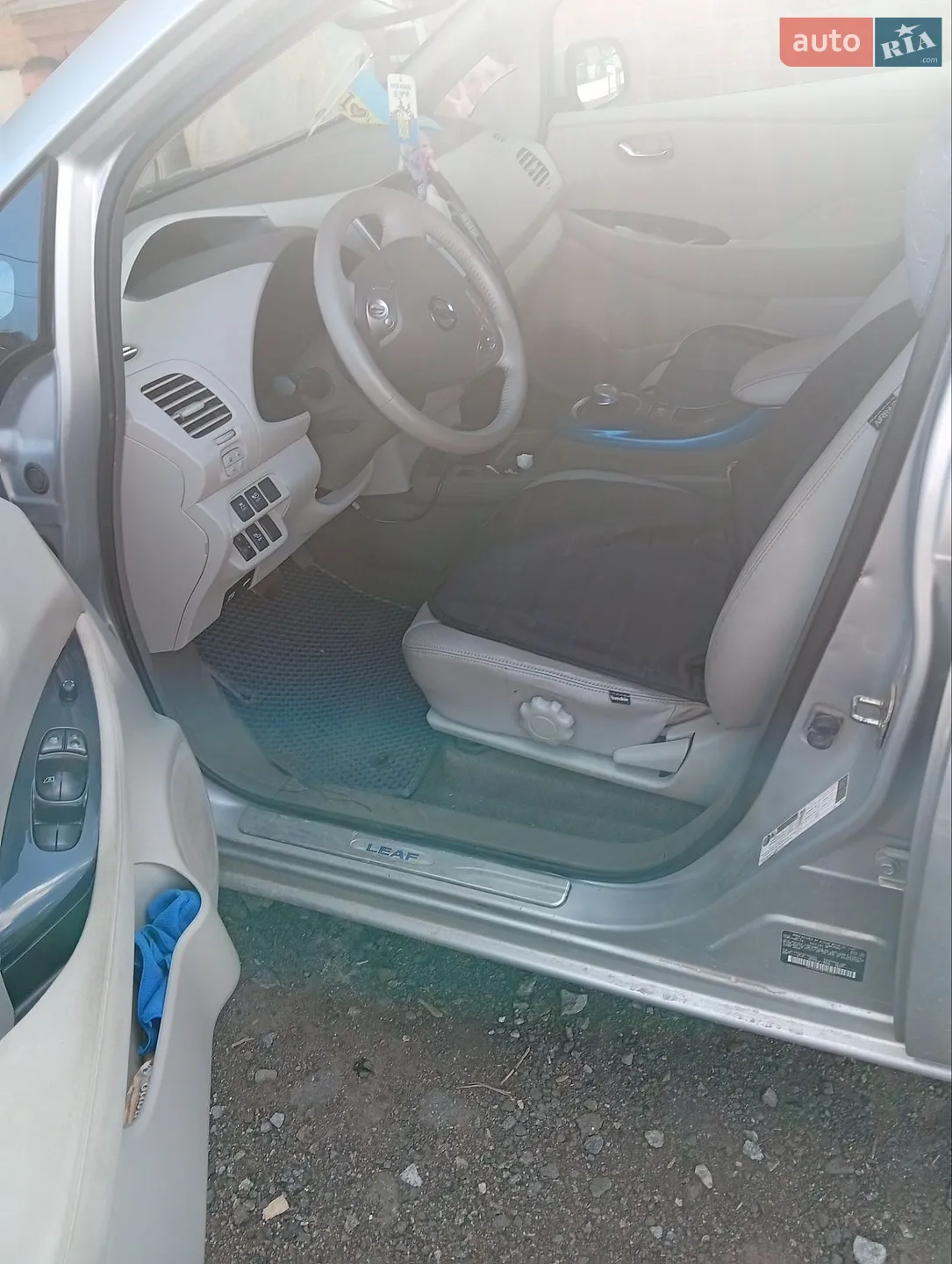 2011 Nissan Leaf - мініатюра 5