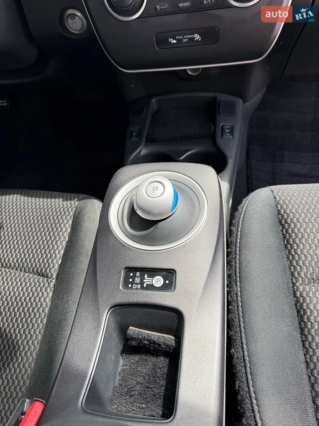 2017 Nissan Leaf - мініатюра 12