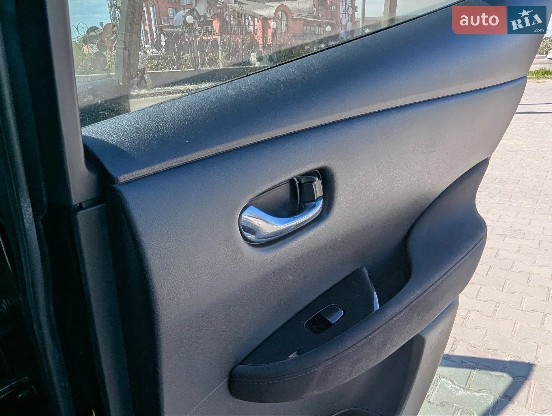 2014 Nissan Leaf - мініатюра 31