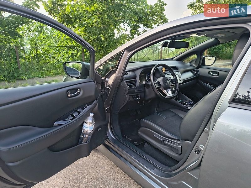 Хетчбек Nissan Leaf 2019 в Миколаєві