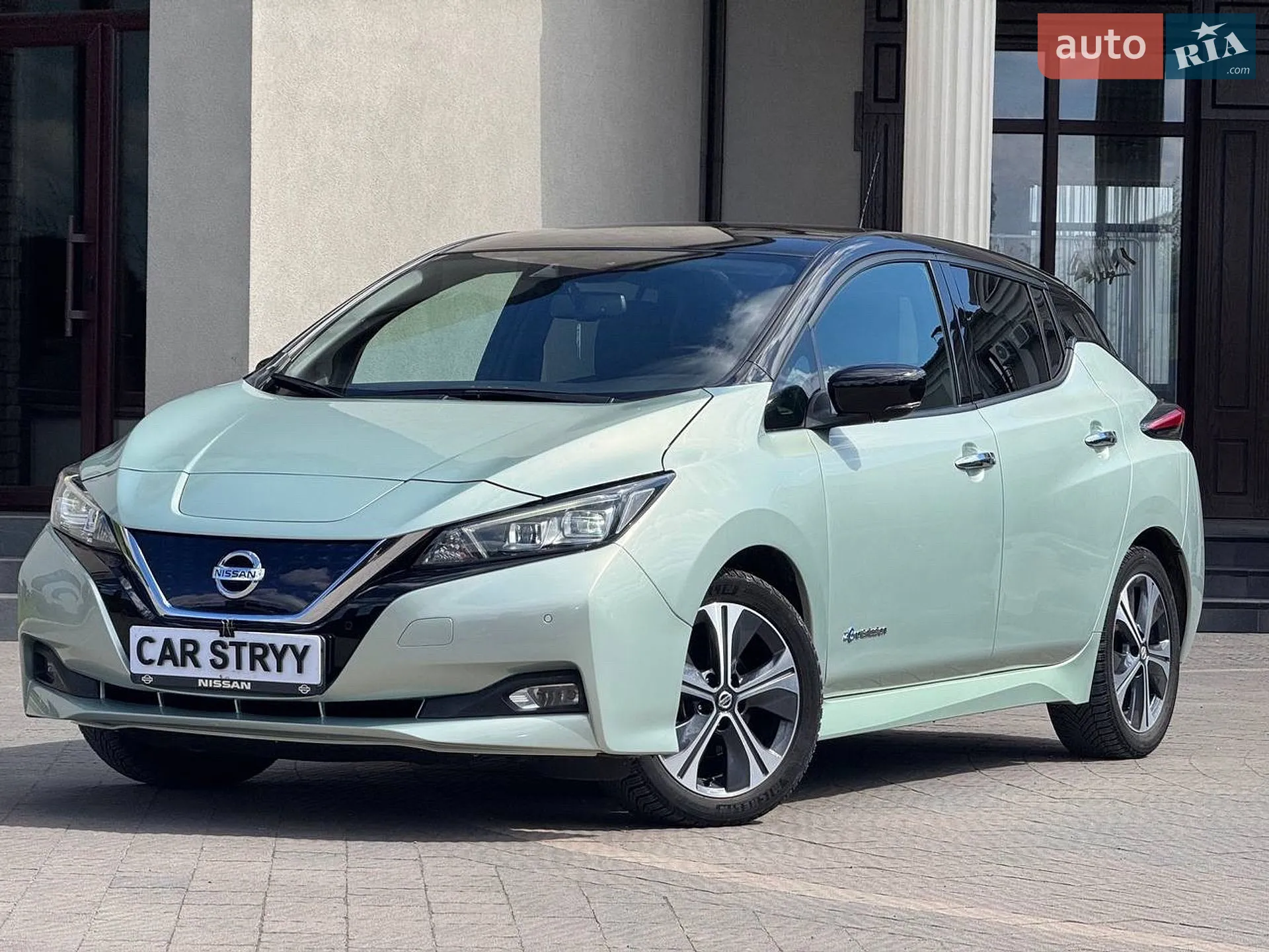 2020 Nissan Leaf - мініатюра 2