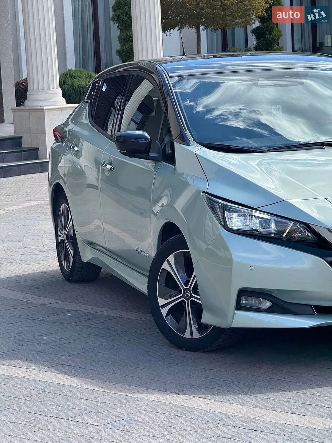 2020 Nissan Leaf - мініатюра 9