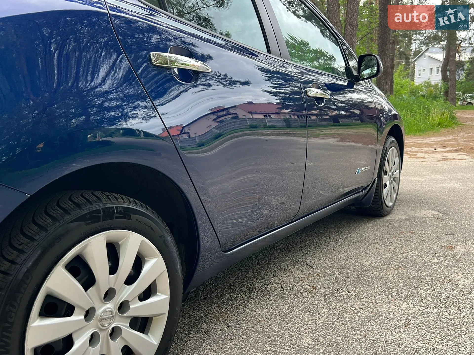 2017 Nissan Leaf - мініатюра 10