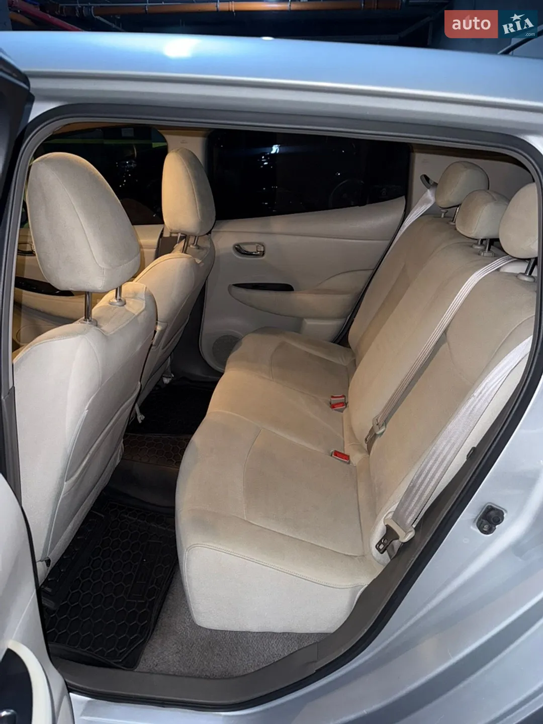 2011 Nissan Leaf - мініатюра 22