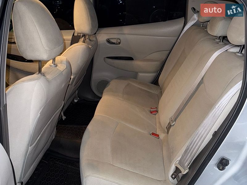Хетчбек Nissan Leaf 2011 в Одесі фото 22 Хетчбек Nissan Leaf 2011 в Одесі