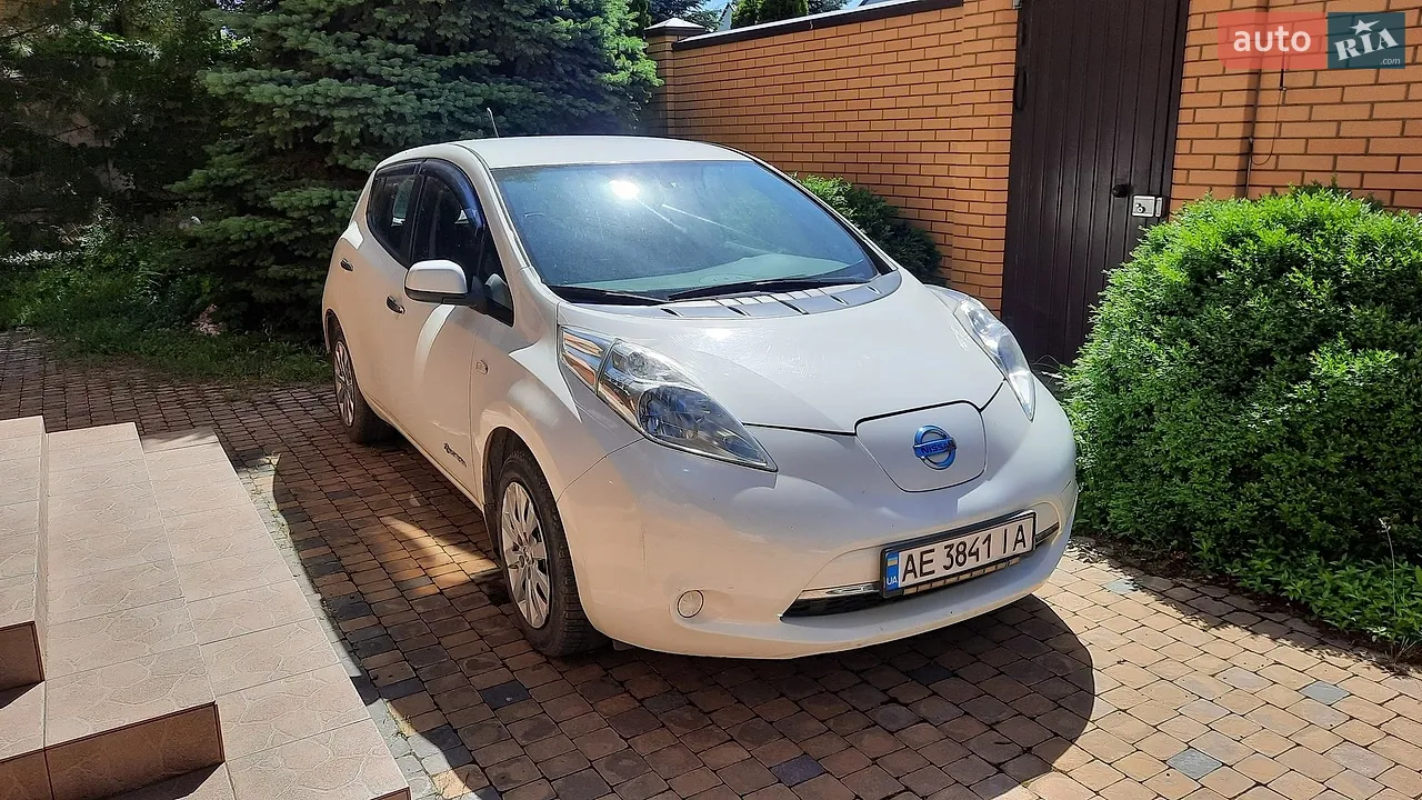 2013 Nissan Leaf - мініатюра 15