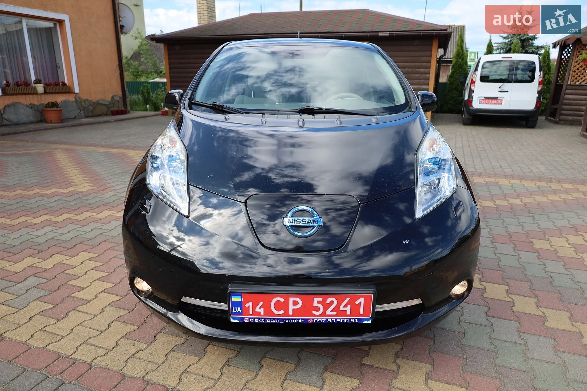 2011 Nissan Leaf - мініатюра 13