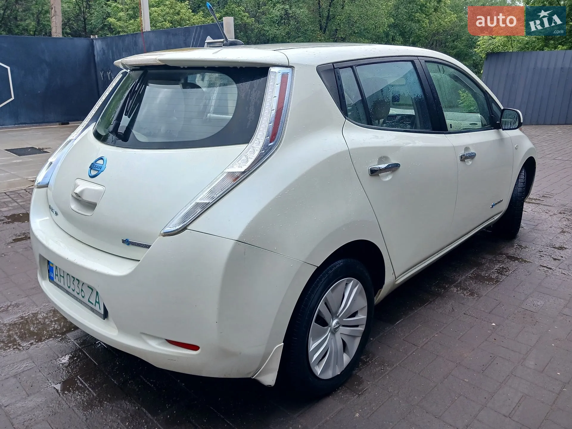 2012 Nissan Leaf - мініатюра 4