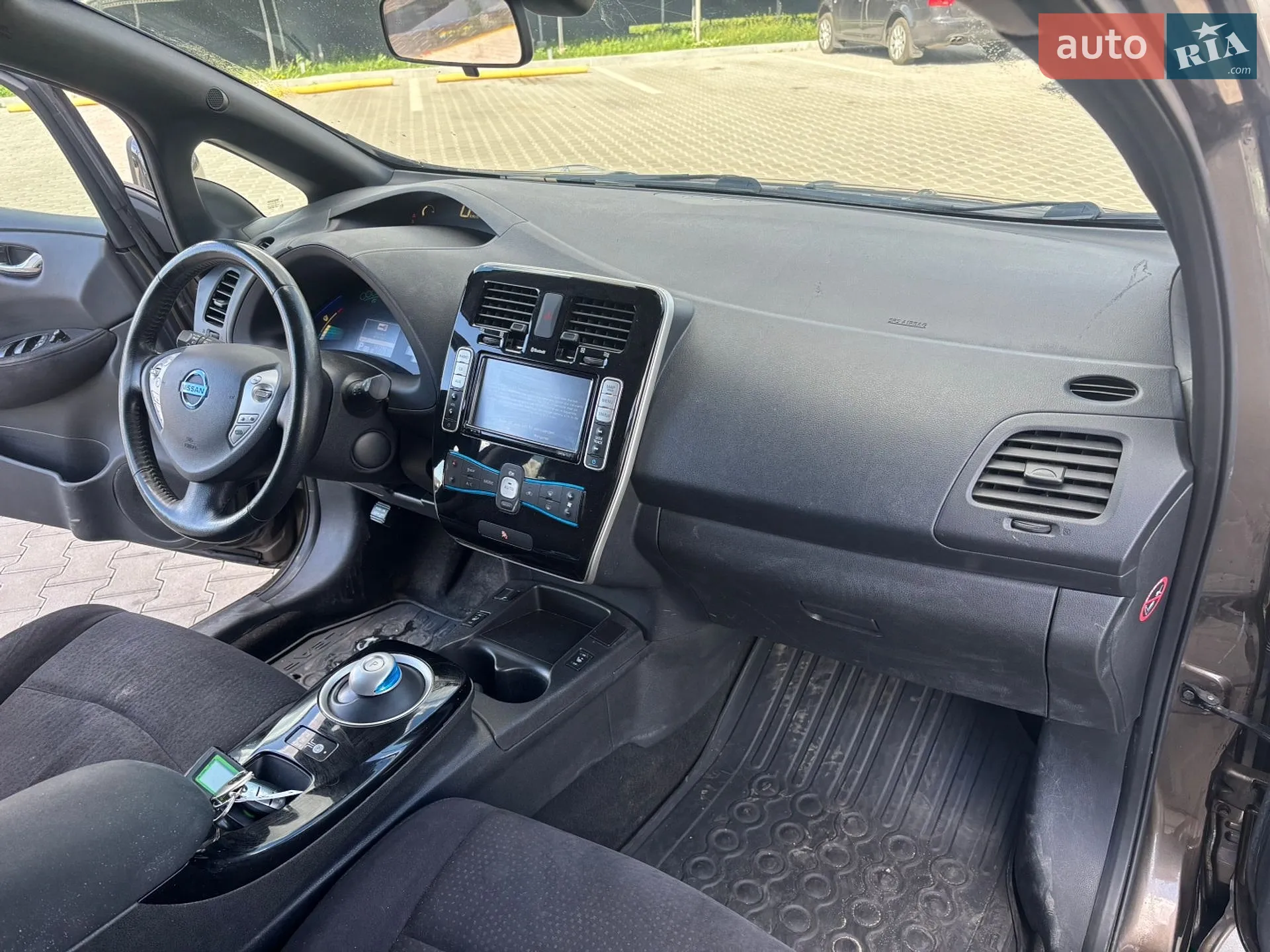 2016 Nissan Leaf - мініатюра 14