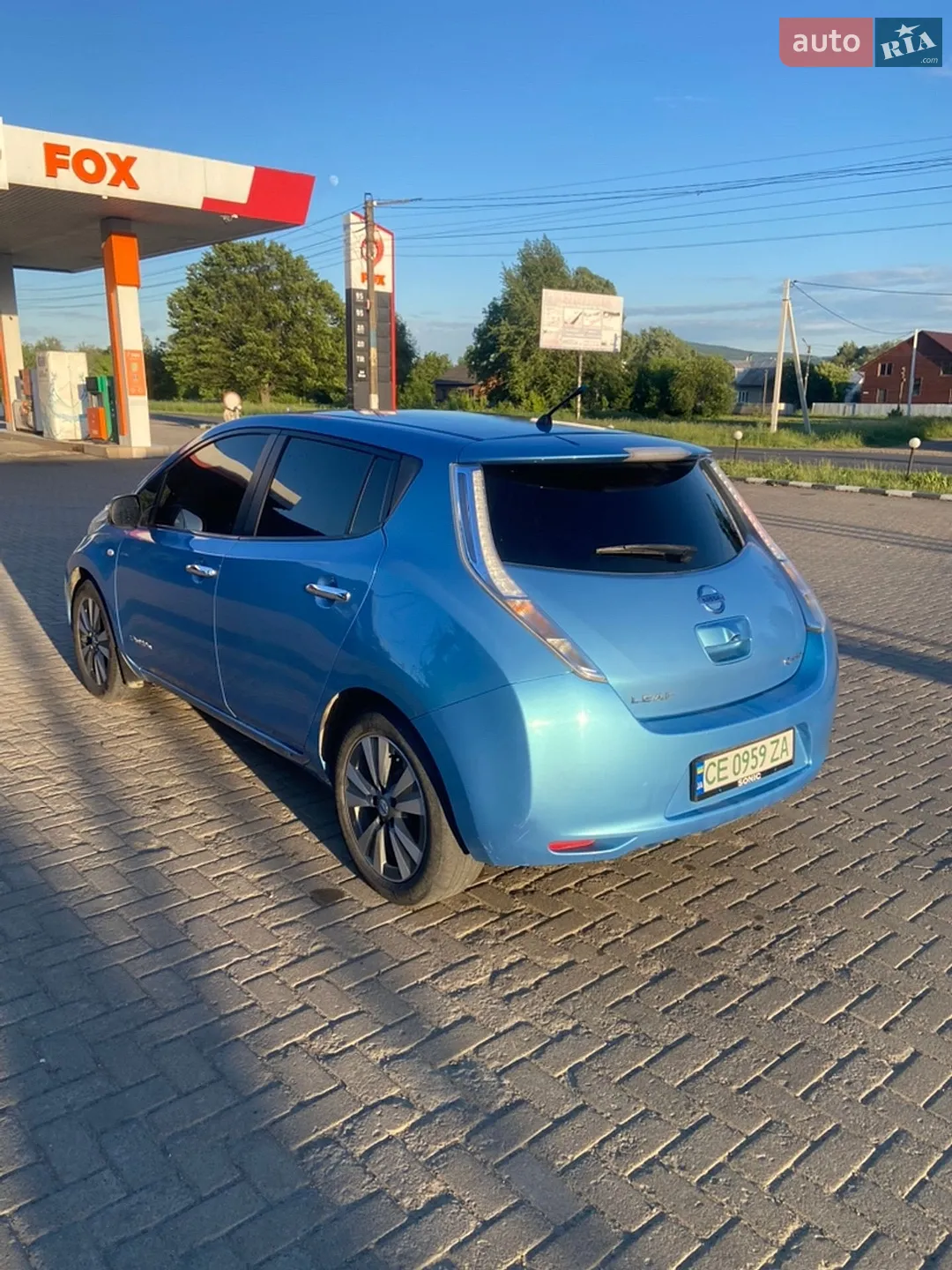 2011 Nissan Leaf - мініатюра 4