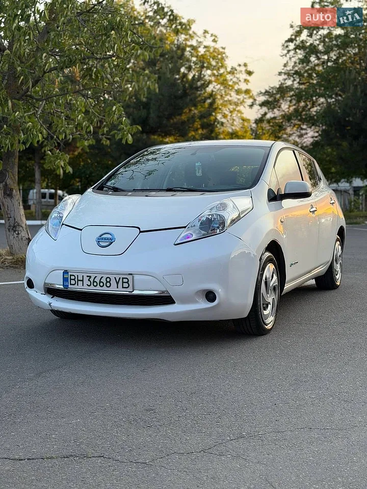 2014 Nissan Leaf - мініатюра 13