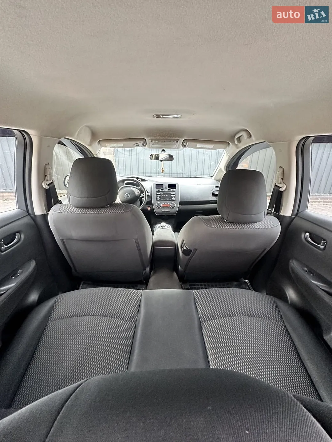 2015 Nissan Leaf - мініатюра 40