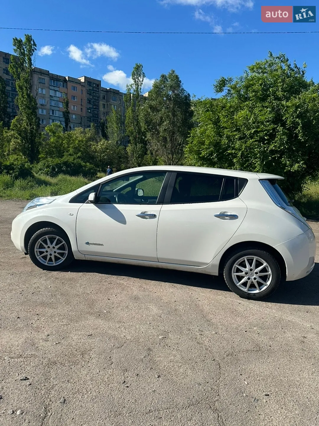 2017 Nissan Leaf - мініатюра 9