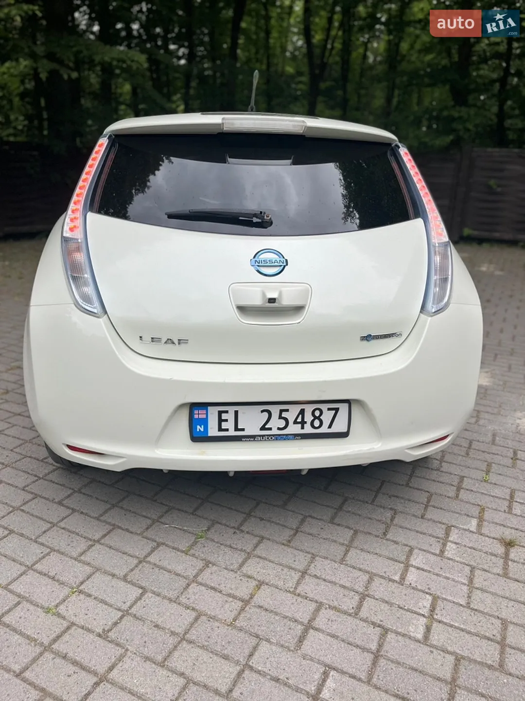 2011 Nissan Leaf - мініатюра 5