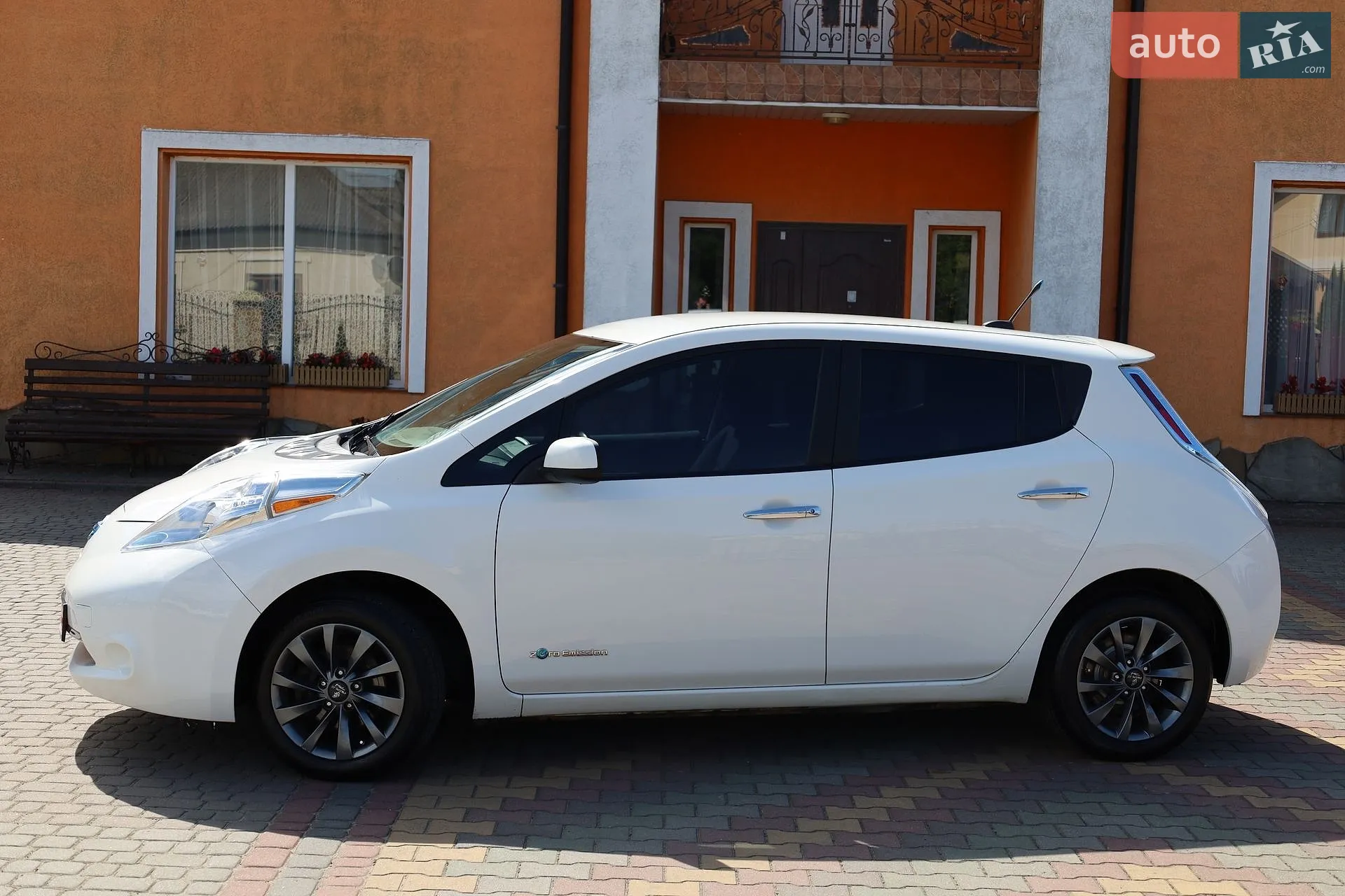 2013 Nissan Leaf - мініатюра 15