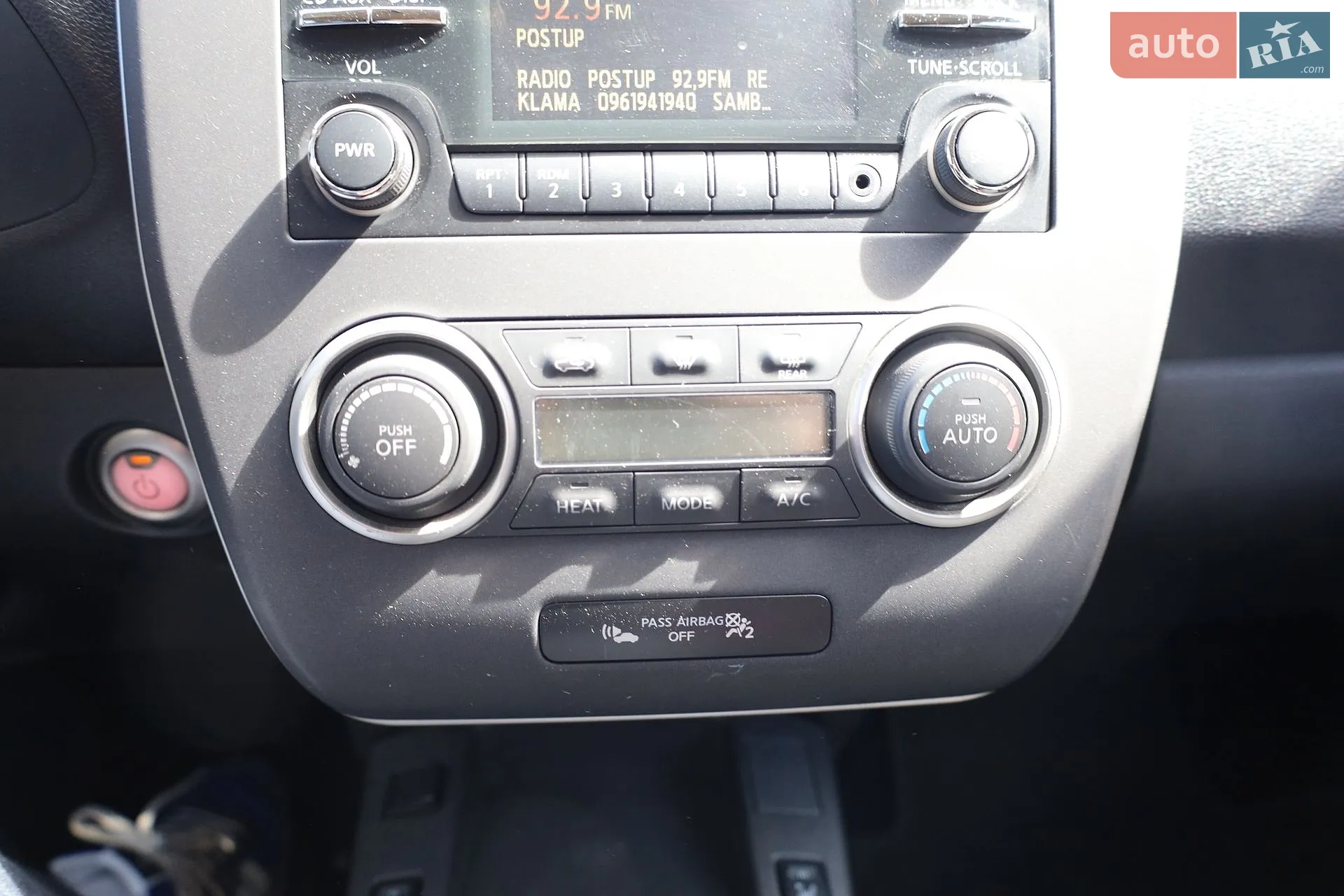 2013 Nissan Leaf - мініатюра 36
