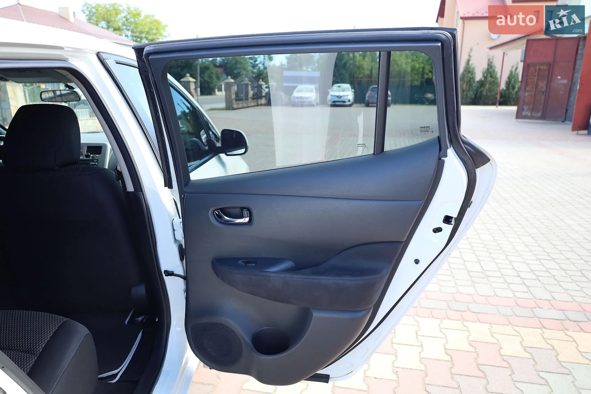 2013 Nissan Leaf - мініатюра 43