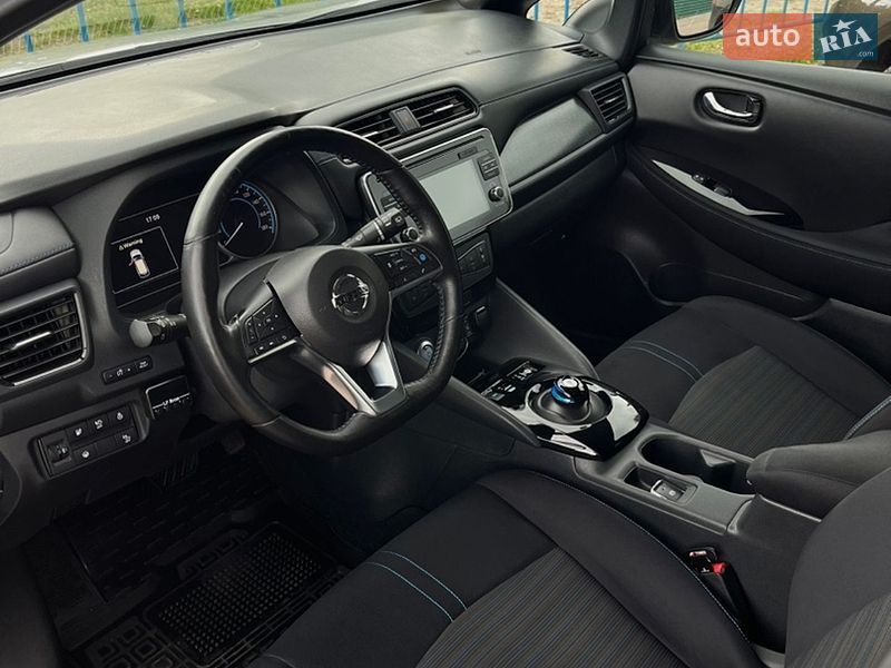 Хетчбек Nissan Leaf 2018 в Житомирі фото 15 Хетчбек Nissan Leaf 2018 в Житомирі