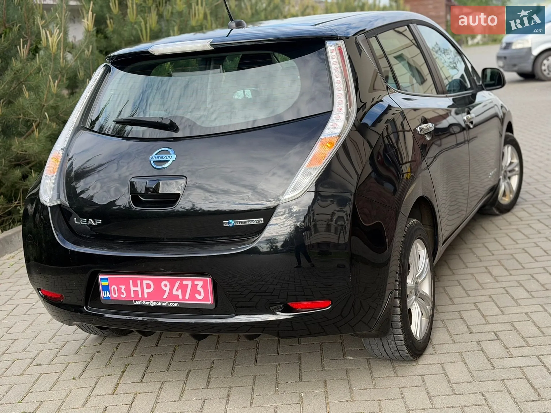2015 Nissan Leaf - мініатюра 10
