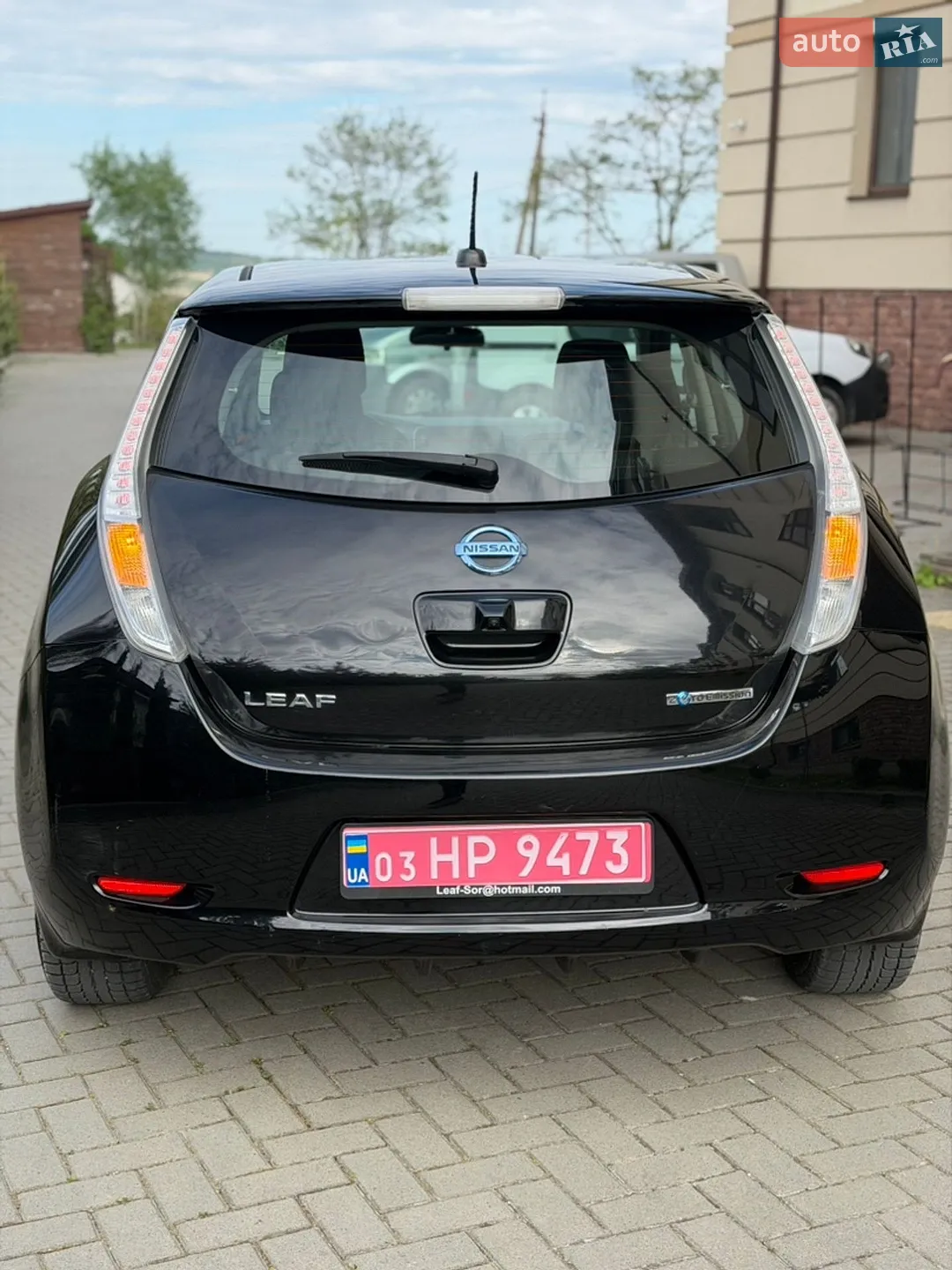 2015 Nissan Leaf - мініатюра 14