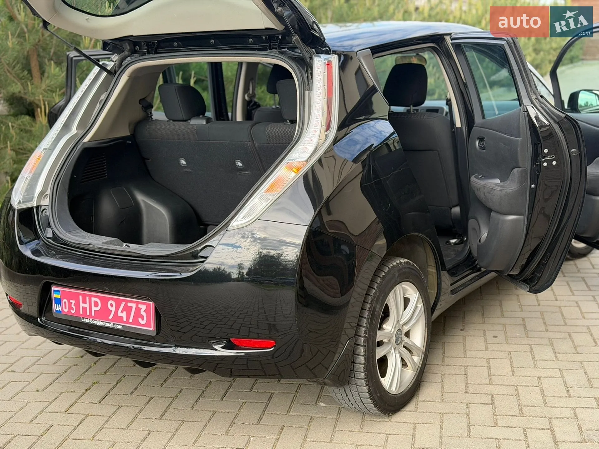 2015 Nissan Leaf - мініатюра 26