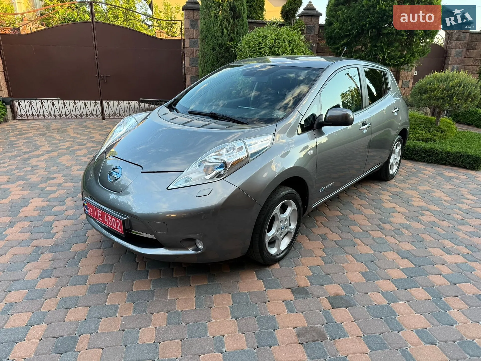 2014 Nissan Leaf - мініатюра 5