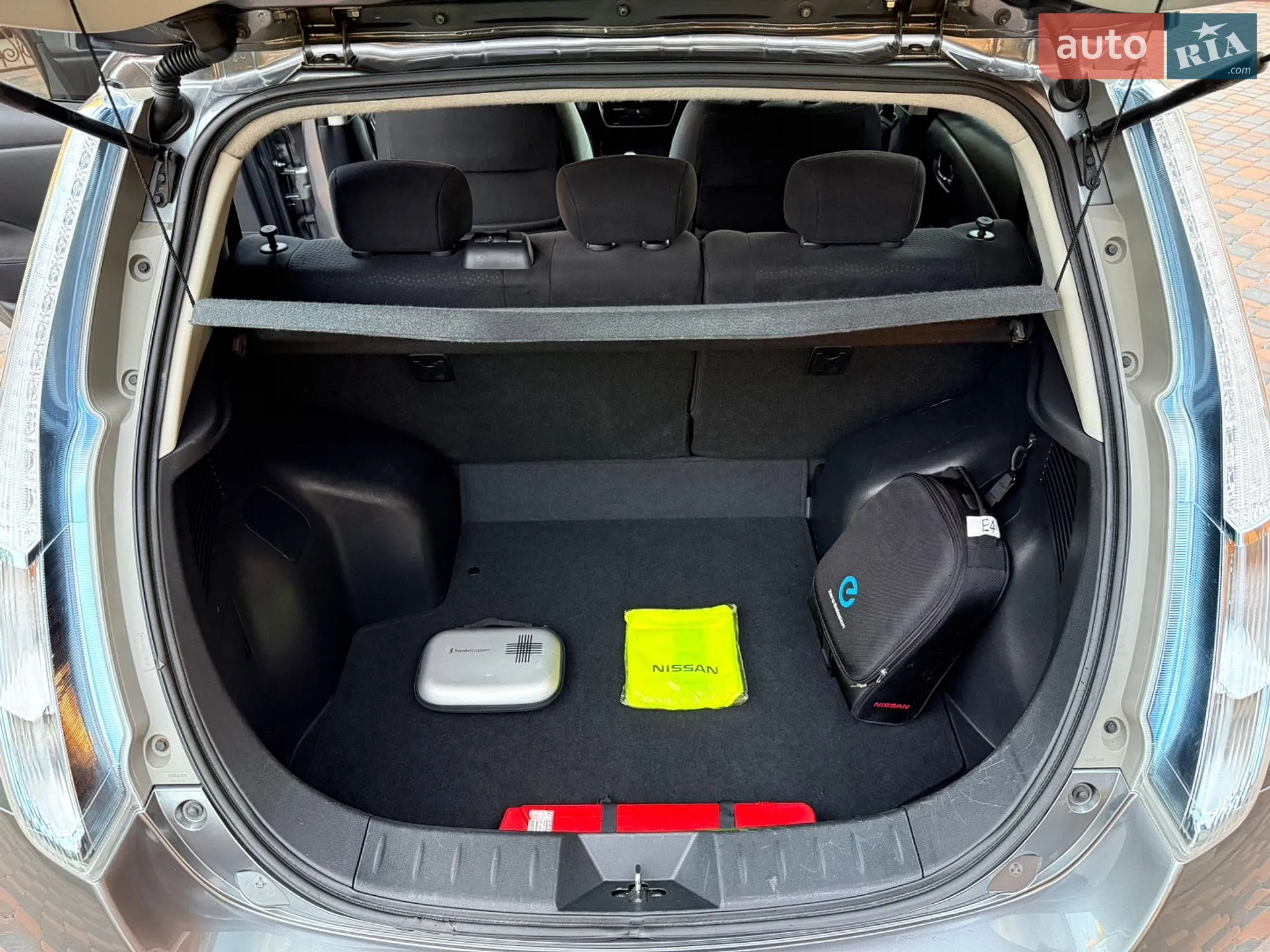 2014 Nissan Leaf - мініатюра 24