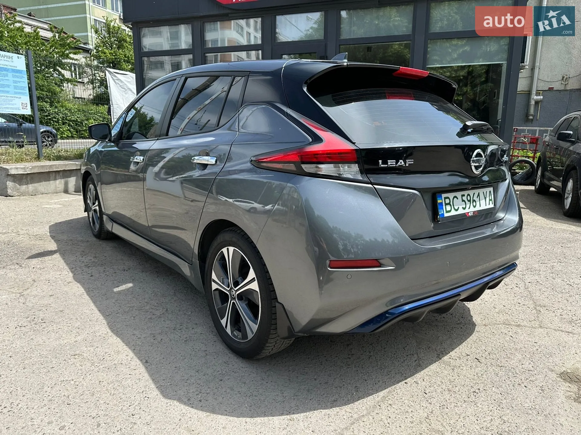 2021 Nissan Leaf - мініатюра 3