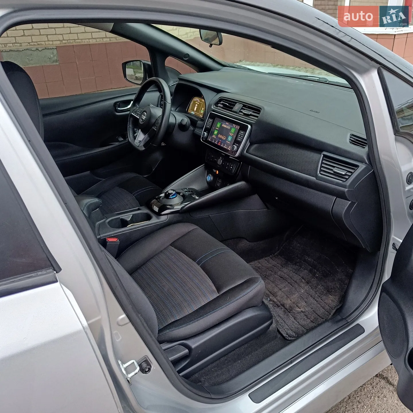 2020 Nissan Leaf - мініатюра 16