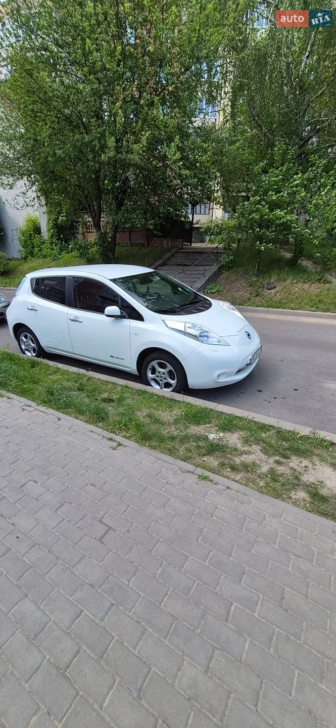 2013 Nissan Leaf - мініатюра 2