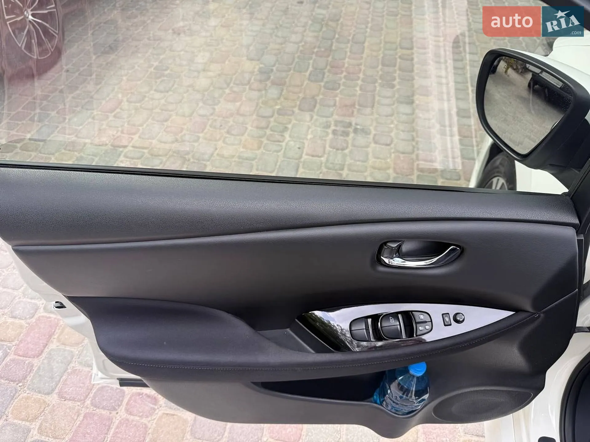 2020 Nissan Leaf - мініатюра 8