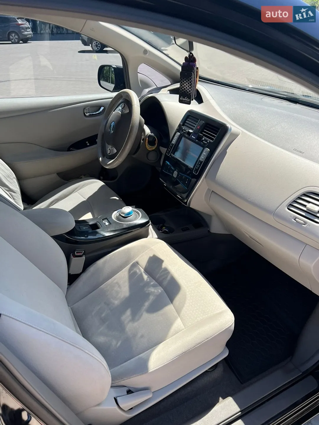 2013 Nissan Leaf - мініатюра 15