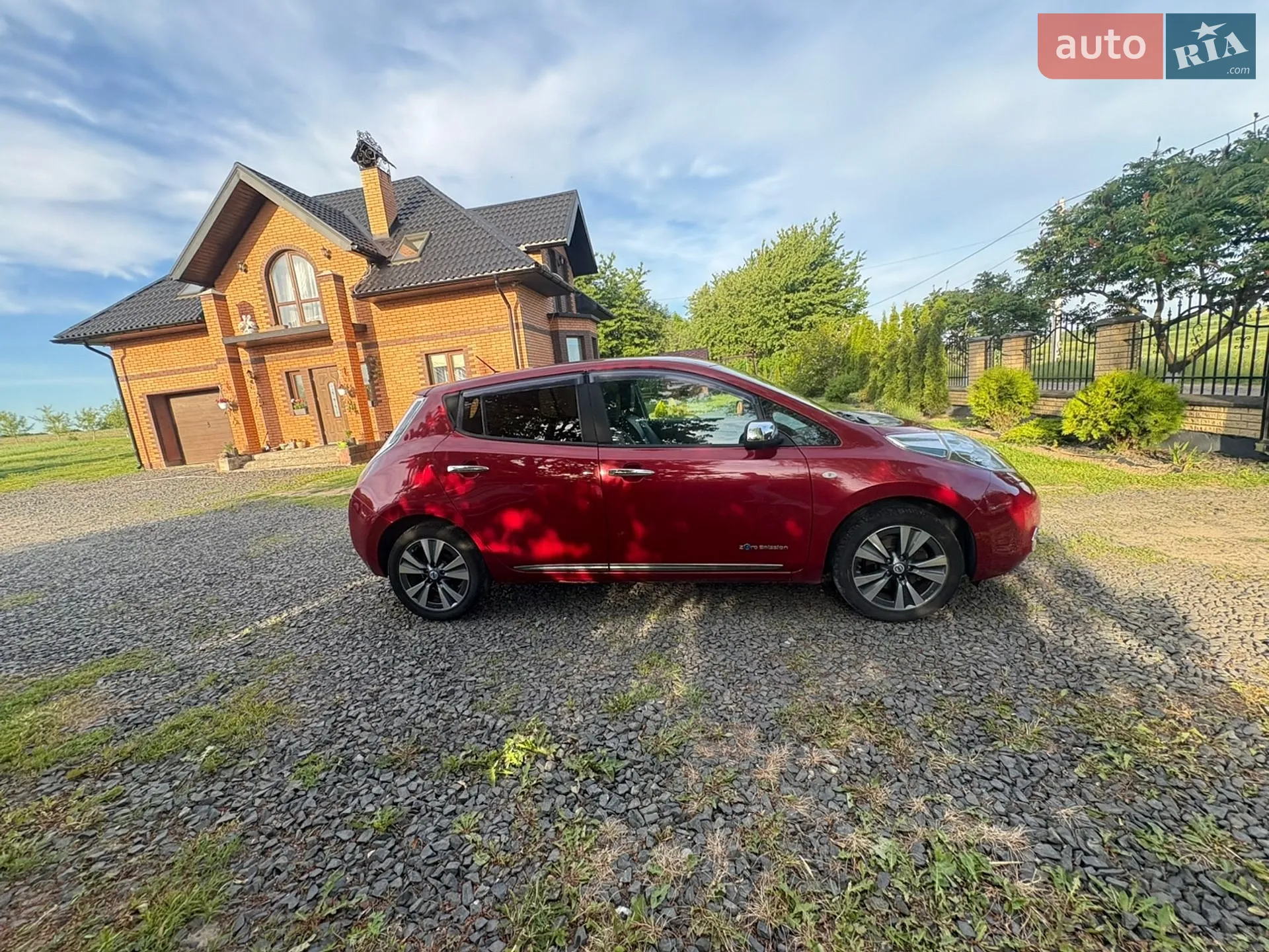 2014 Nissan Leaf - мініатюра 11