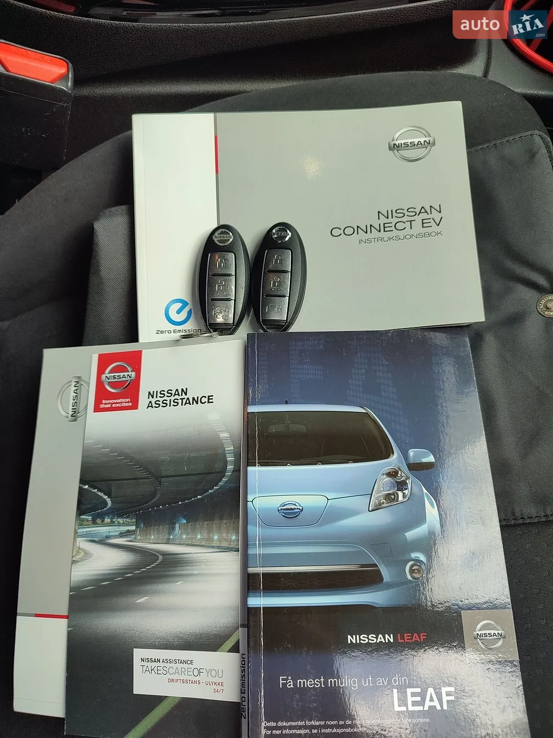 2016 Nissan Leaf - мініатюра 25