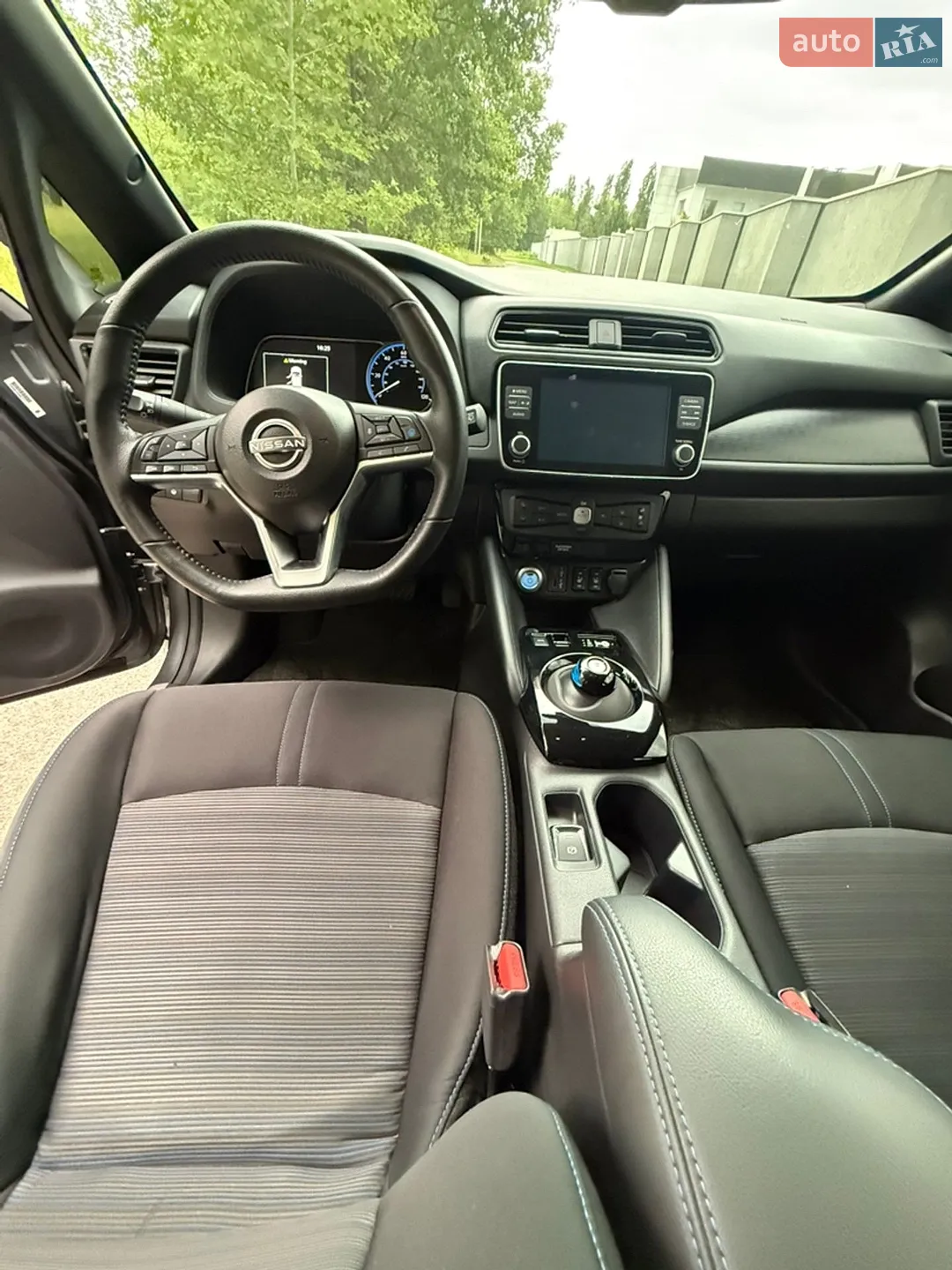 2024 Nissan Leaf - мініатюра 17