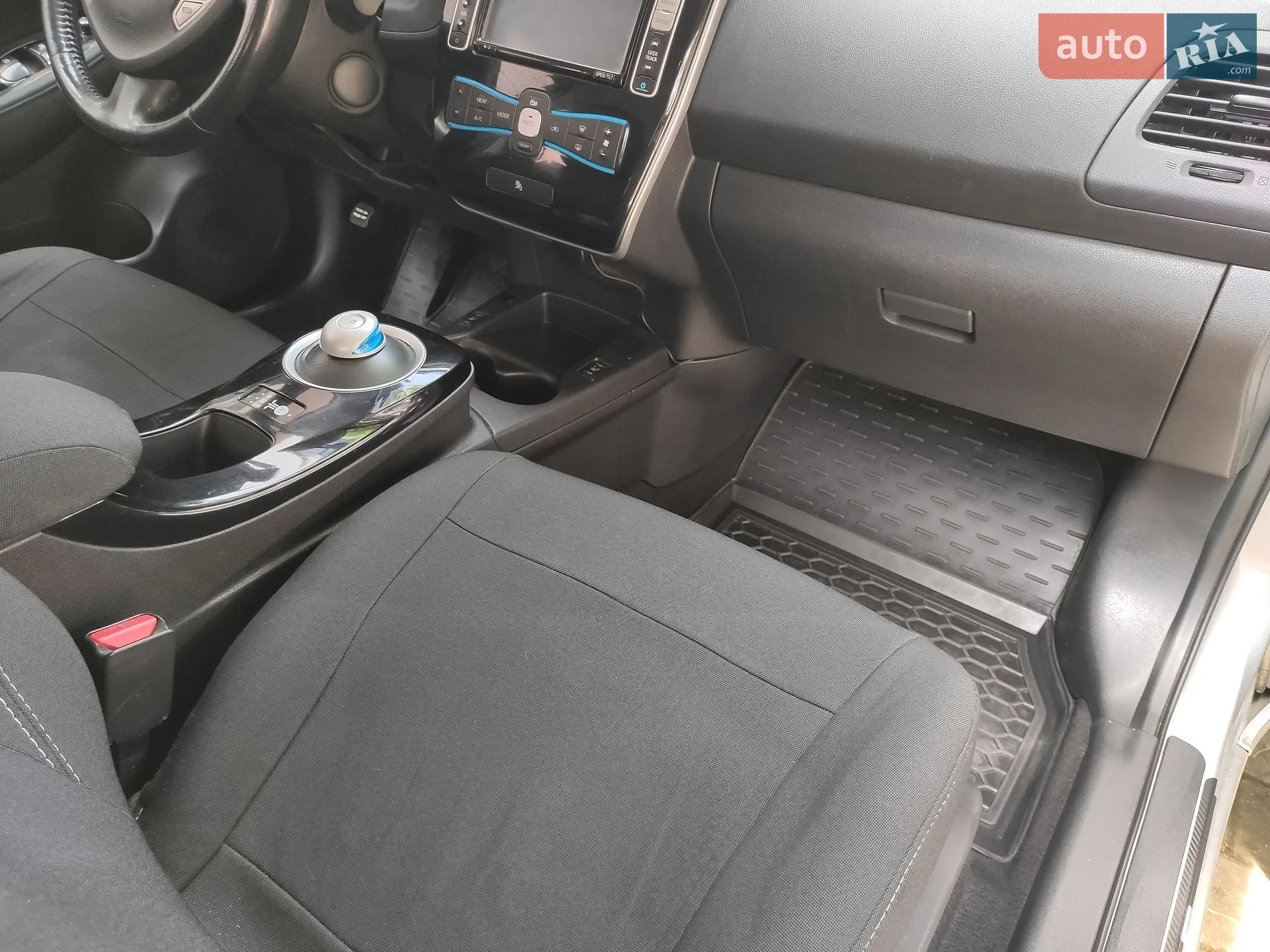 2013 Nissan Leaf - мініатюра 34