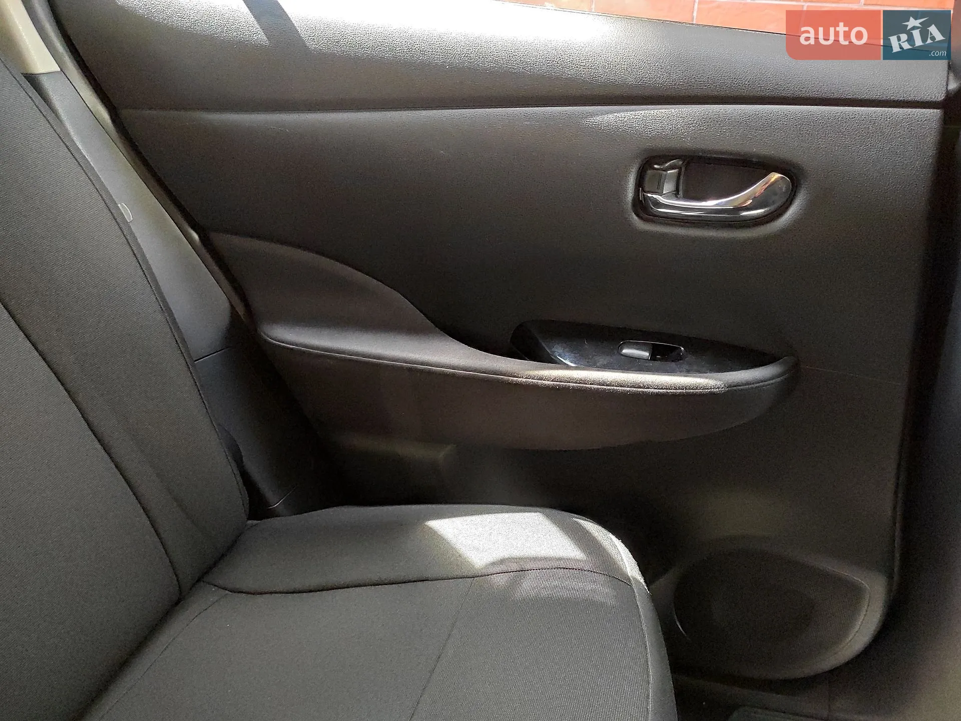 2013 Nissan Leaf - мініатюра 47