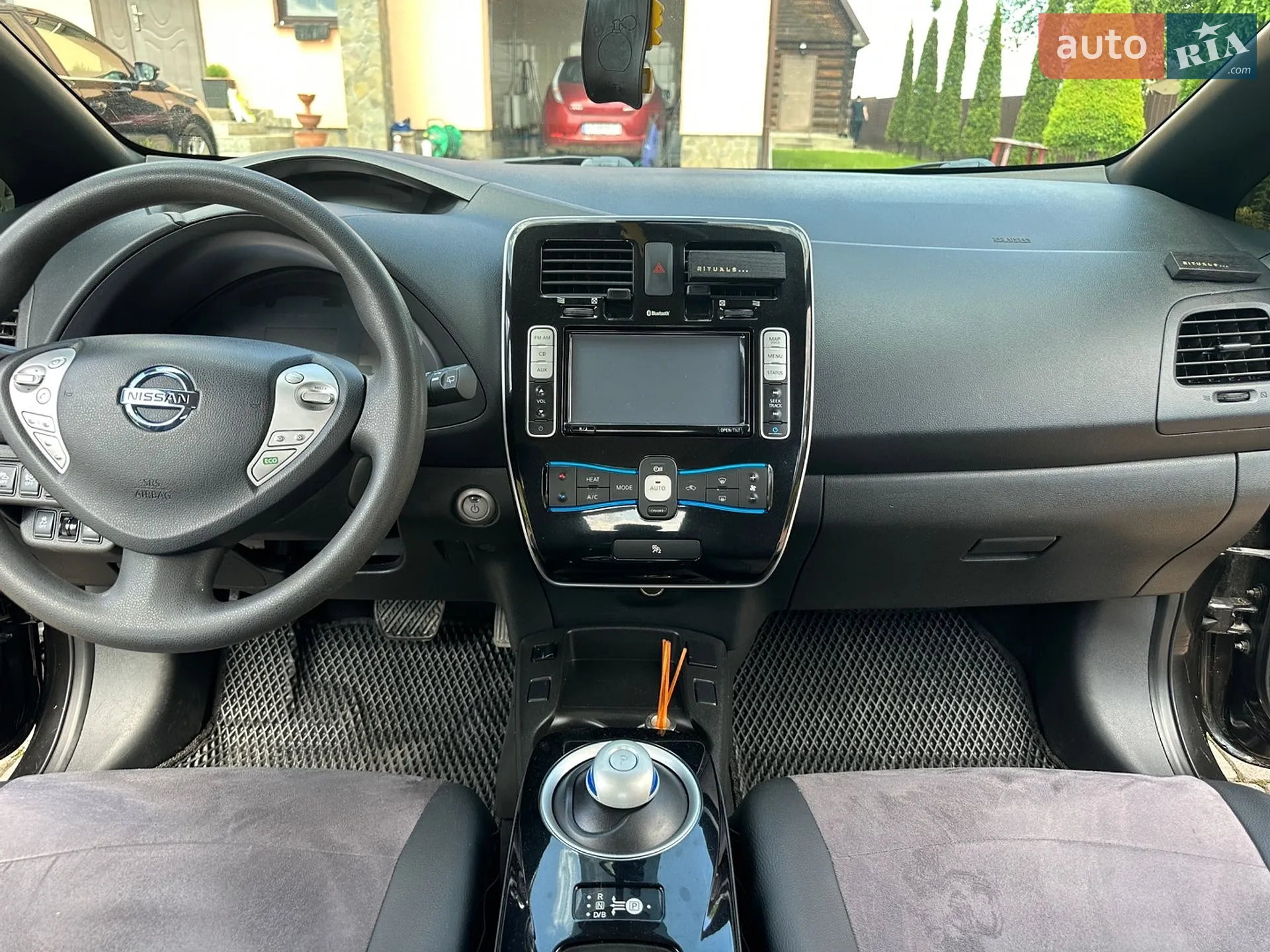 2014 Nissan Leaf - мініатюра 23