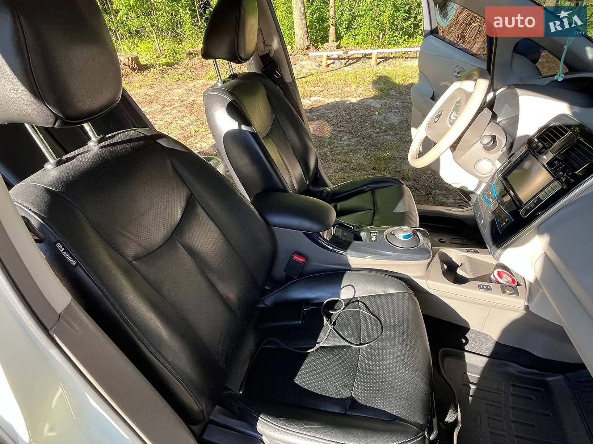 2012 Nissan Leaf - мініатюра 12