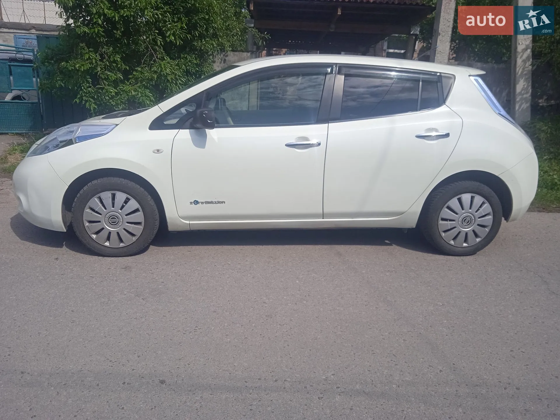 2012 Nissan Leaf - мініатюра 17